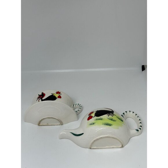 Vintage Japan Ceramic Rooster Teapot and Wall Pocket Mid-Century Farmhouse Decor - Picture 7 of 11